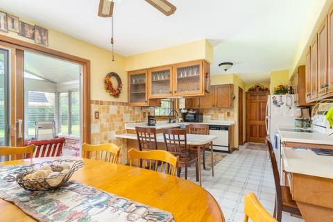Tiny photo for 1505 Lakewood Drive, Mendota, IL 61342 (MLS # 12651078)