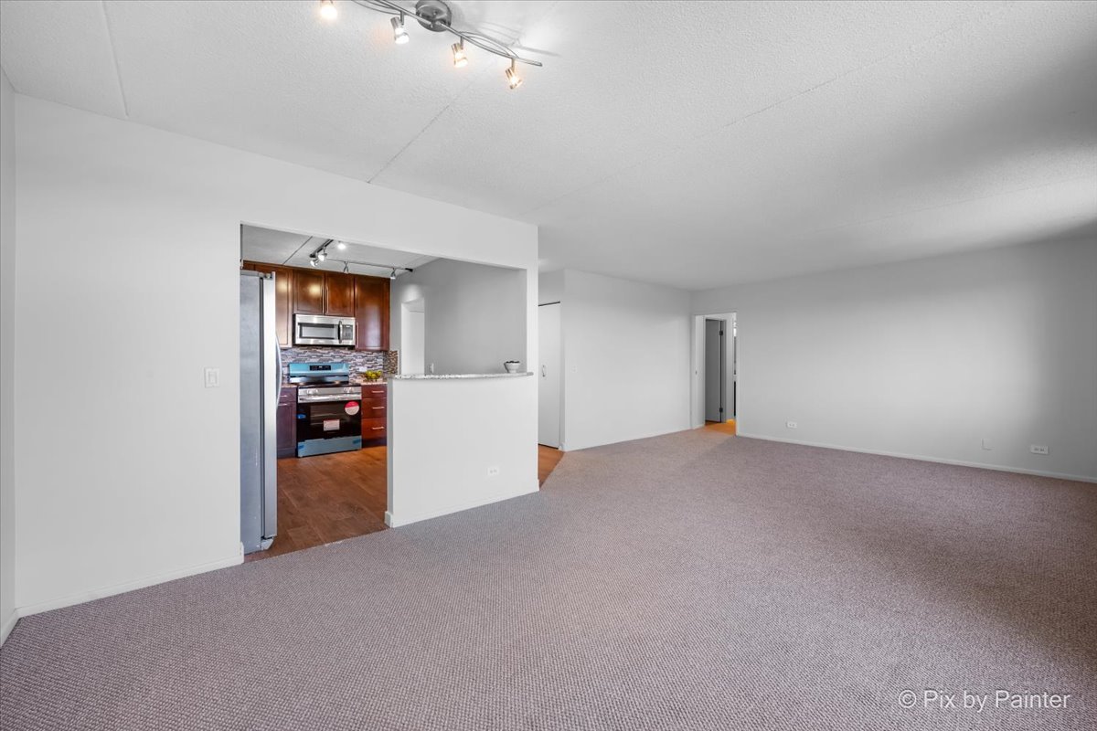 9078 HEATHWOOD Drive 5K