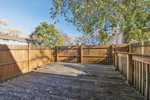 Tiny photo for Streamwood, IL 60107 (MLS # 12295490)