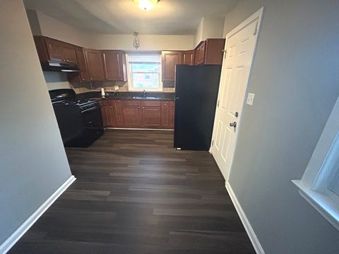 Tiny photo for 656 E 159th Place, South Holland, IL 60473 (MLS # 12562642)