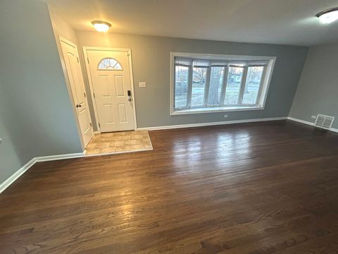 Tiny photo for 656 E 159th Place, South Holland, IL 60473 (MLS # 12562642)