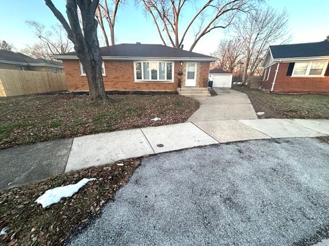 Tiny photo for 656 E 159th Place, South Holland, IL 60473 (MLS # 12562642)