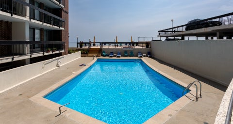 Tiny photo for 5901 N Sheridan Road #2J, Chicago, IL 60660 (MLS # 12716669)