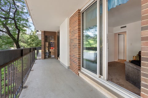 Tiny photo for 5901 N Sheridan Road #2J, Chicago, IL 60660 (MLS # 12716669)
