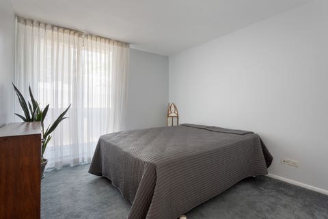 Tiny photo for 5901 N Sheridan Road #2J, Chicago, IL 60660 (MLS # 12716669)
