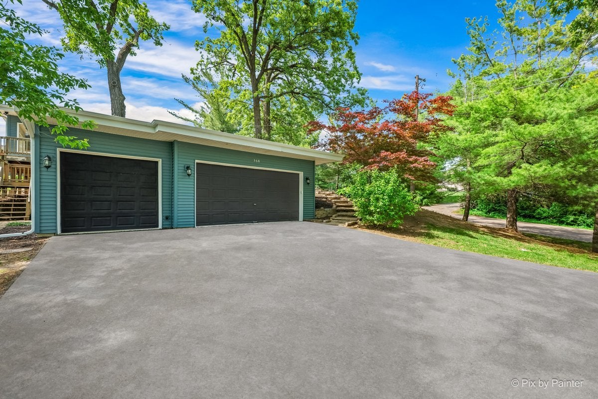 368 Holiday Drive
