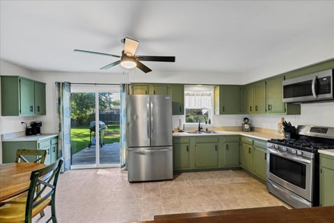 Tiny photo for 103 Liberty Boulevard, Machesney Park, IL 61115 (MLS # 12782448)