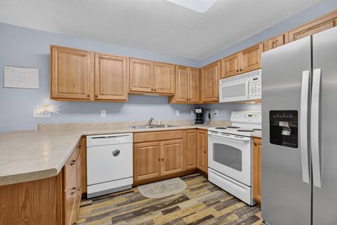 Tiny photo for 3209 S 16th Avenue #101, Eldridge, IA 52748 (MLS # 12710219)