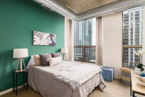 Tiny photo for 125 E 13th Street #808, Chicago, IL 60605 (MLS # 12497769)