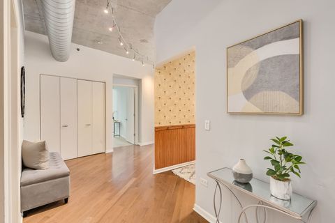 Tiny photo for 125 E 13th Street #808, Chicago, IL 60605 (MLS # 12497769)