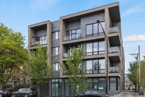 Photo of 2423 W FULLERTON Avenue #3A, Chicago, IL 60647 (MLS # 12638591)