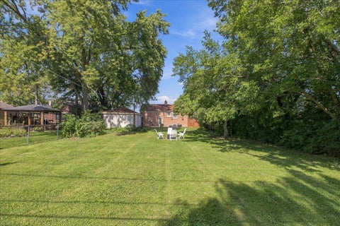 Tiny photo for 2037 E Touhy Avenue, Des Plaines, IL 60018 (MLS # 12772183)