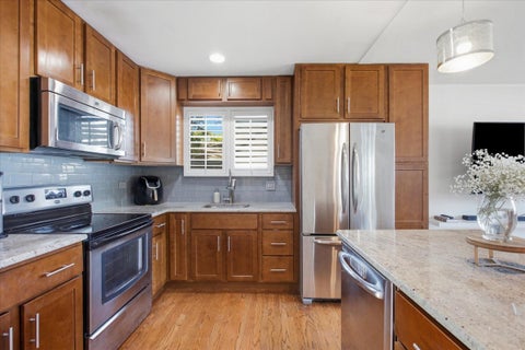 Tiny photo for 2037 E Touhy Avenue, Des Plaines, IL 60018 (MLS # 12772183)