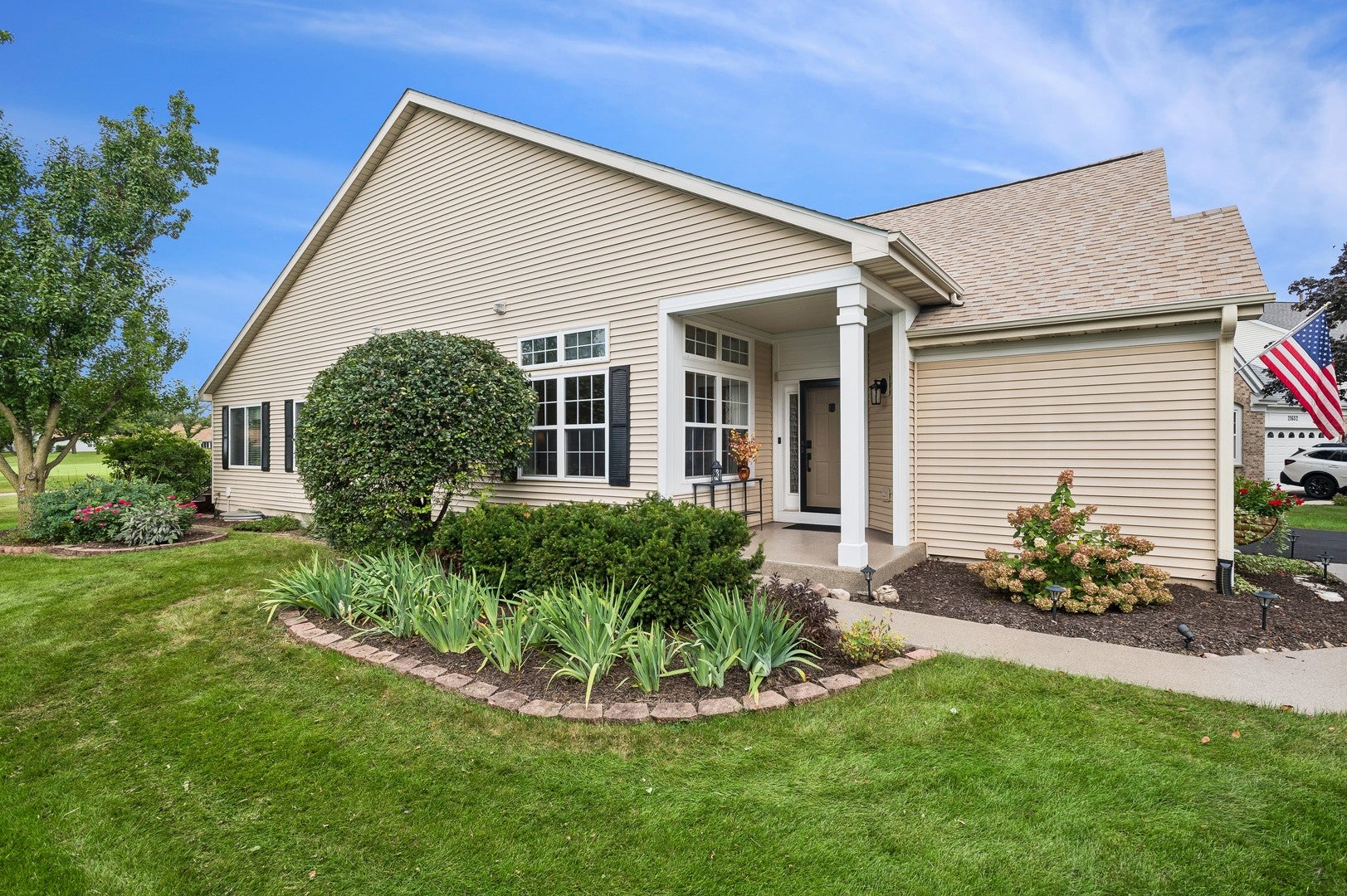 21658 W Tamarack Court
