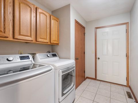 Tiny photo for 9108 Kipling Way, Machesney Park, IL 61115 (MLS # 12530201)