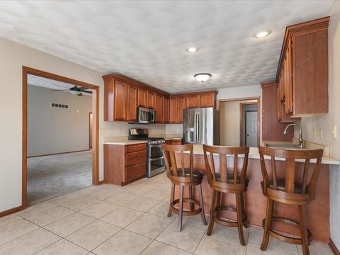 Tiny photo for 9108 Kipling Way, Machesney Park, IL 61115 (MLS # 12530201)