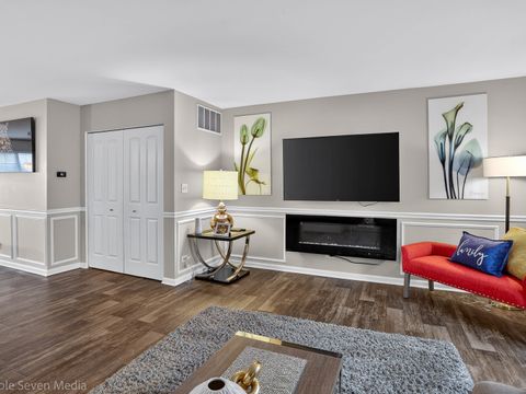 Tiny photo for 2346 Upland Road #2274, Pingree Grove, IL 60140 (MLS # 12609178)