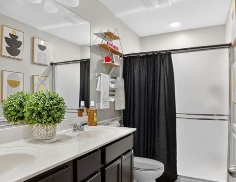 Tiny photo for 2346 Upland Road #2274, Pingree Grove, IL 60140 (MLS # 12609178)