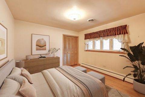 Tiny photo for 4900 N Ridgewood Avenue, Norridge, IL 60706 (MLS # 12494952)