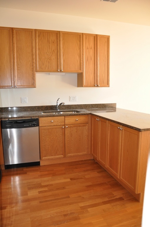 1464 S MICHIGAN Avenue 2306