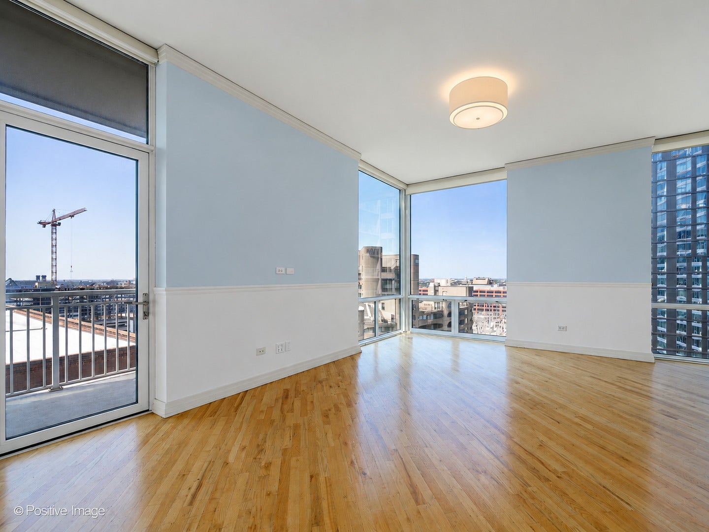 170 W Polk Street 1404