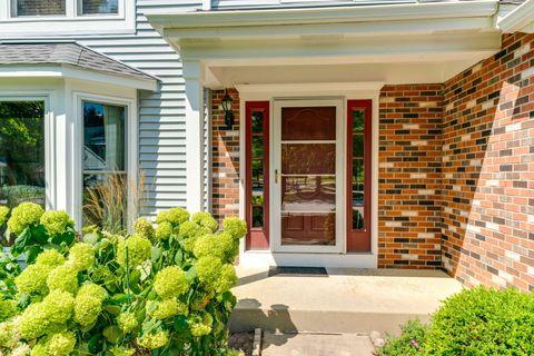 Tiny photo for 291 Hunter Court, Vernon Hills, IL 60061 (MLS # 12480696)