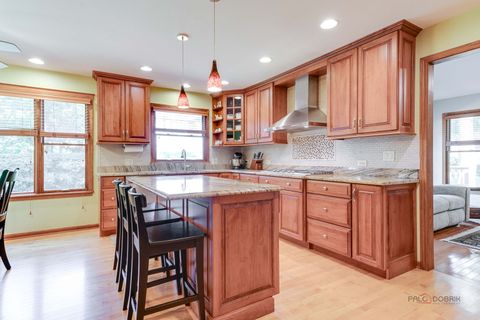 Tiny photo for 291 Hunter Court, Vernon Hills, IL 60061 (MLS # 12480696)
