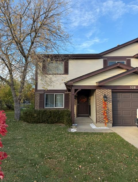 Tiny photo for 528 Surf Court, Wheeling, IL 60090 (MLS # 12528671)