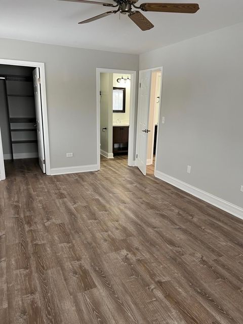 Tiny photo for 528 Surf Court, Wheeling, IL 60090 (MLS # 12528671)