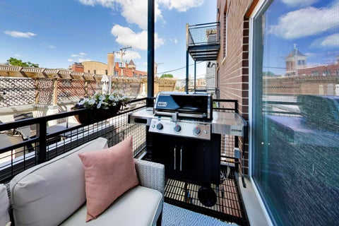 Tiny photo for 2736 N Ashland Avenue #2S, Chicago, IL 60614 (MLS # 12735715)