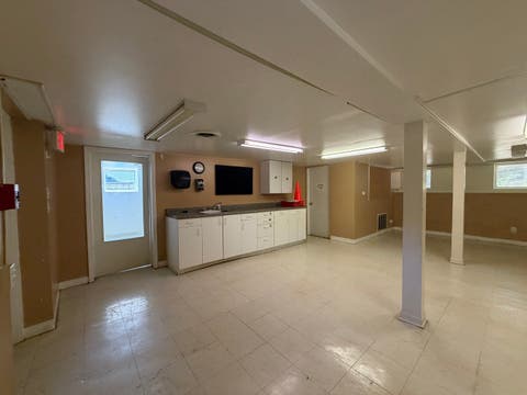 Tiny photo for 537 W Pleasant Street, Freeport, IL 61032 (MLS # 12716387)