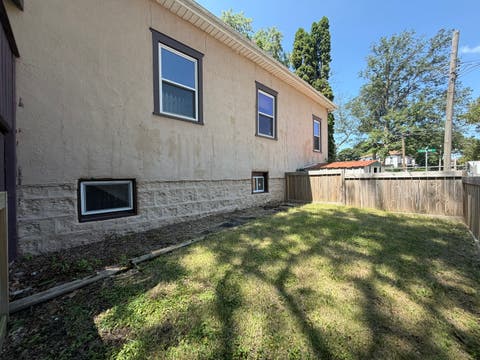 Tiny photo for 537 W Pleasant Street, Freeport, IL 61032 (MLS # 12716387)