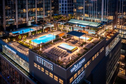 Tiny photo for 14 W Superior Street #6201, Chicago, IL 60654 (MLS # 12669249)