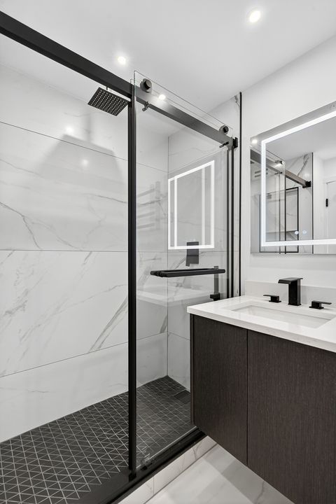 Tiny photo for 1455 N Sandburg Terrace #2403, Chicago, IL 60610 (MLS # 12501331)