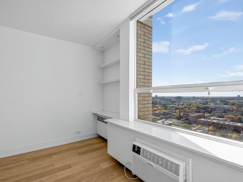Tiny photo for 1455 N Sandburg Terrace #2403, Chicago, IL 60610 (MLS # 12501331)