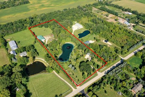 813 Menge Road Marengo IL 60152