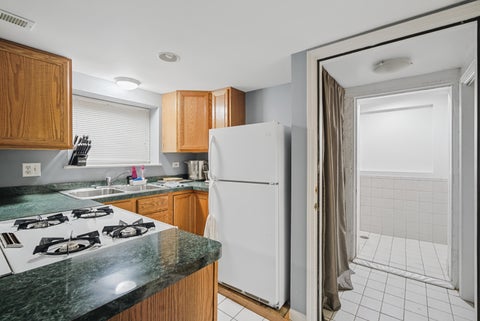 Tiny photo for 5650 N Mason Avenue, Chicago, IL 60646 (MLS # 12771633)