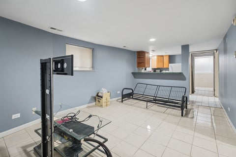 Tiny photo for 5650 N Mason Avenue, Chicago, IL 60646 (MLS # 12771633)