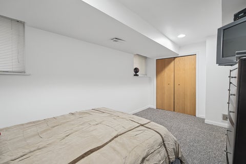 Tiny photo for 5650 N Mason Avenue, Chicago, IL 60646 (MLS # 12771633)