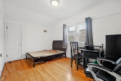 Tiny photo for 5650 N Mason Avenue, Chicago, IL 60646 (MLS # 12771633)