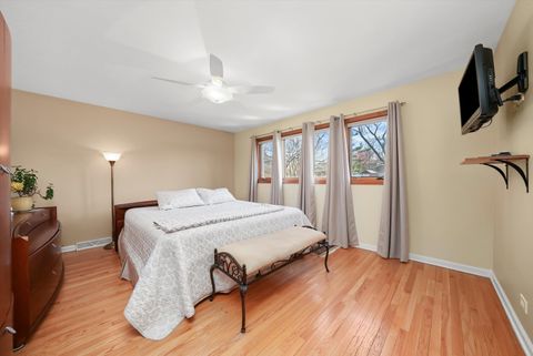 Tiny photo for 905 W Palm Drive, Mount Prospect, IL 60056 (MLS # 12410528)