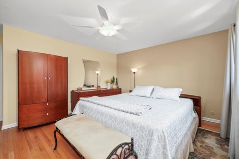 Tiny photo for 905 W Palm Drive, Mount Prospect, IL 60056 (MLS # 12410528)