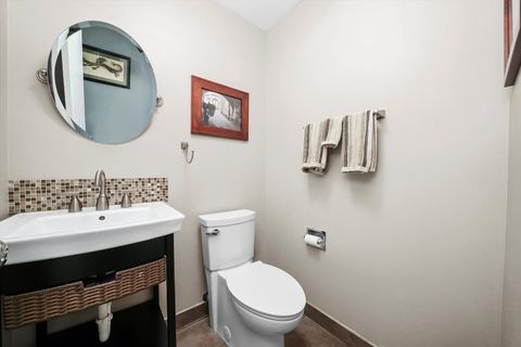 Tiny photo for 905 W Palm Drive, Mount Prospect, IL 60056 (MLS # 12410528)