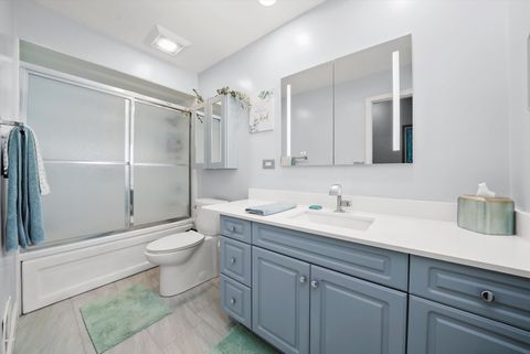 Tiny photo for 905 W Palm Drive, Mount Prospect, IL 60056 (MLS # 12410528)