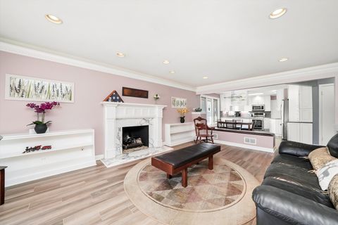 Tiny photo for 905 W Palm Drive, Mount Prospect, IL 60056 (MLS # 12410528)