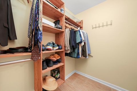 Tiny photo for 905 W Palm Drive, Mount Prospect, IL 60056 (MLS # 12410528)