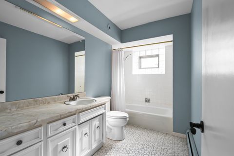 Tiny photo for 2220 S Chestnut Street, Des Plaines, IL 60018 (MLS # 12558436)