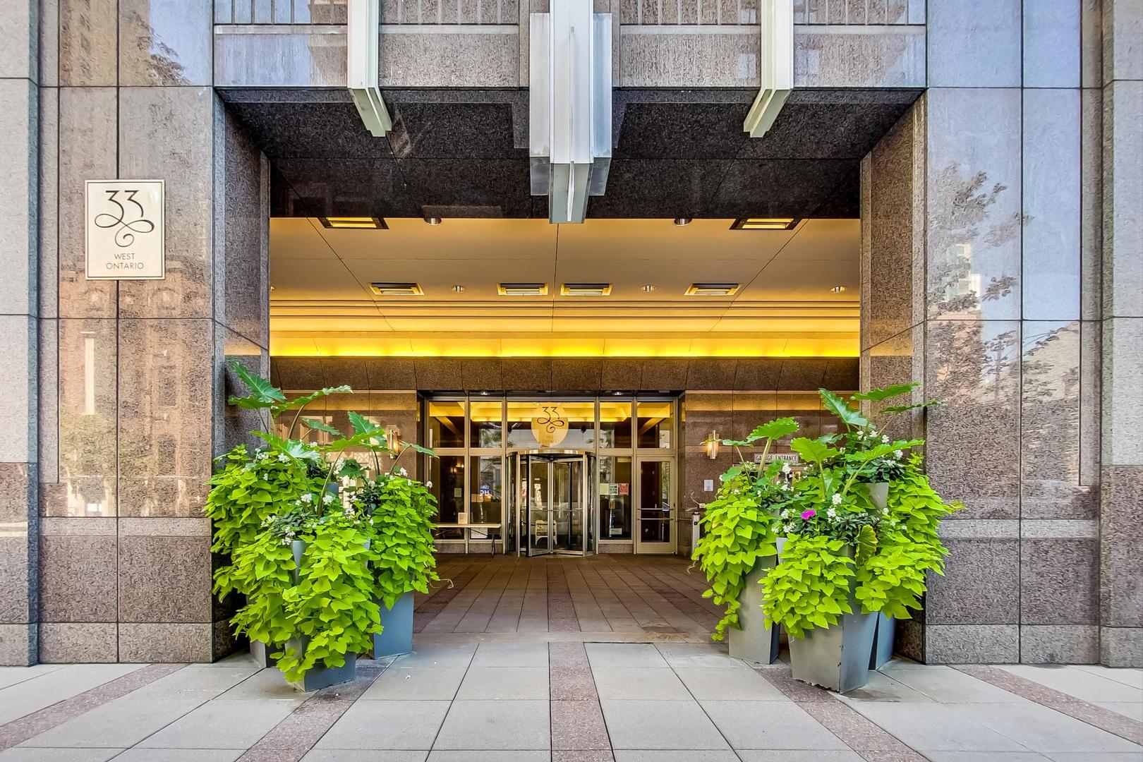 33 W Ontario Street 56F