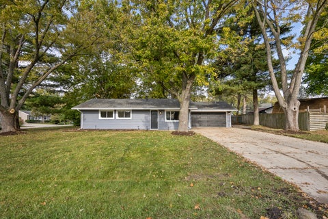 Tiny photo for 34W784 Skyline Drive, St. Charles, IL 60174 (MLS # 12792277)