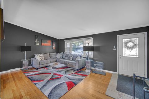 Tiny photo for 420 Carey Court, Chicago Heights, IL 60411 (MLS # 12508066)